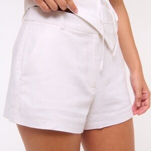 Abercrombie & Fitch High Waist Cream Shorts